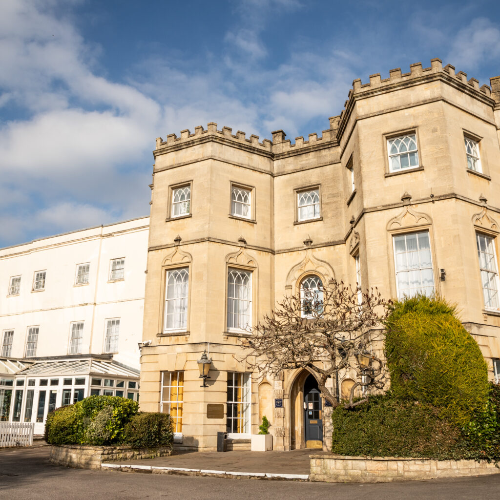 ARNOS-MANOR--Bristol-Nail-Course-Training-Venue